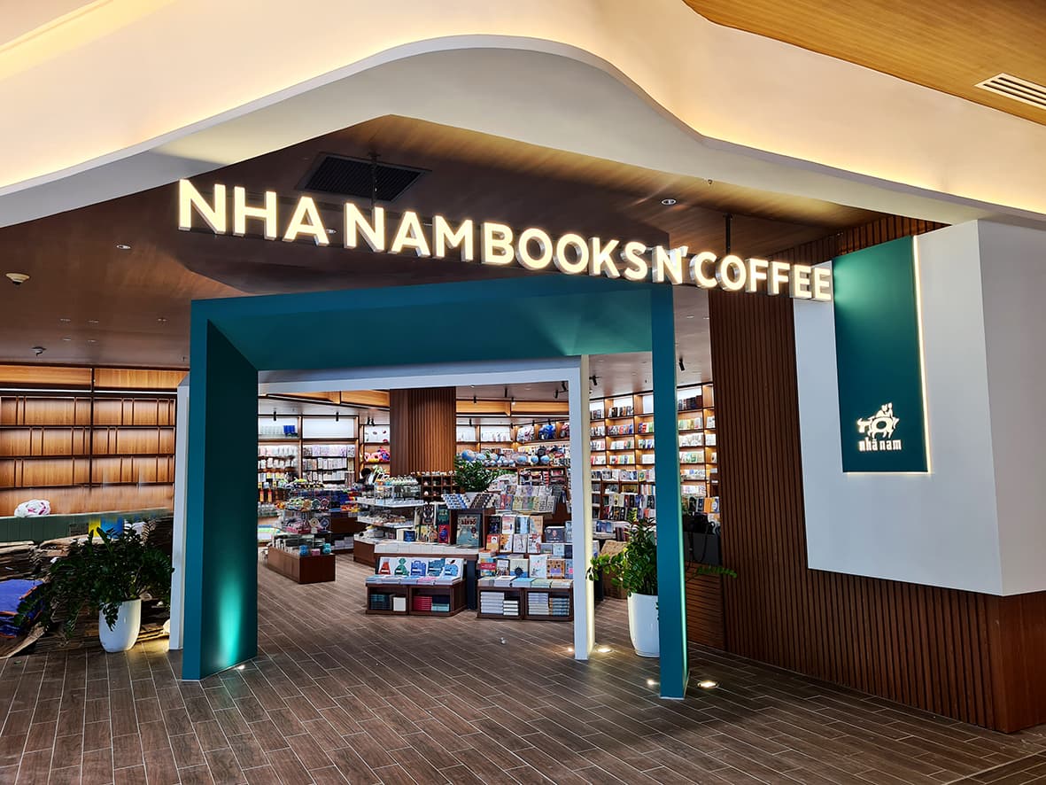 Nhã Nam Book N' Coffee - 1